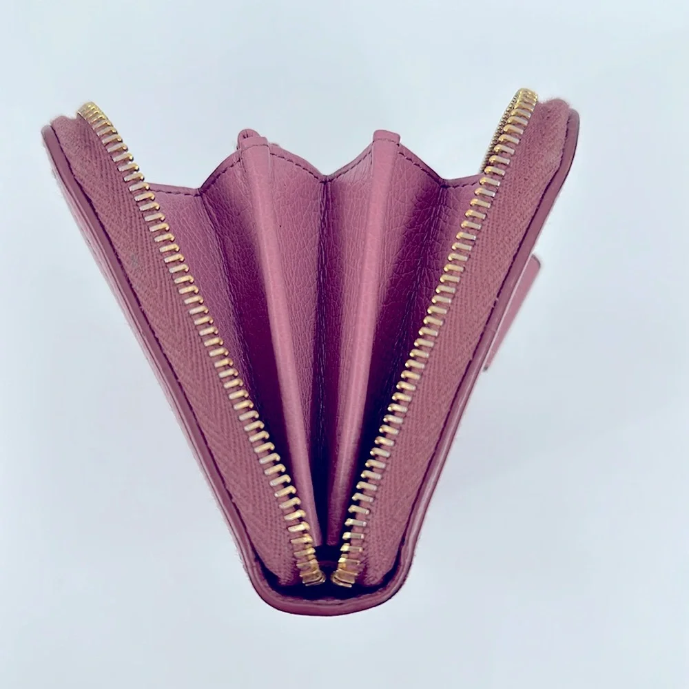 Authentic Prada Saffiano Vernice Leather Bow Zip Wallet-Pink - Picture 14 of 14